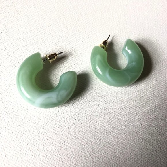 $15 ๐ 2 For $20 Vintage Style Hoop Earrings, Mint Green Acrylic Earrings - Picture 3 of 7